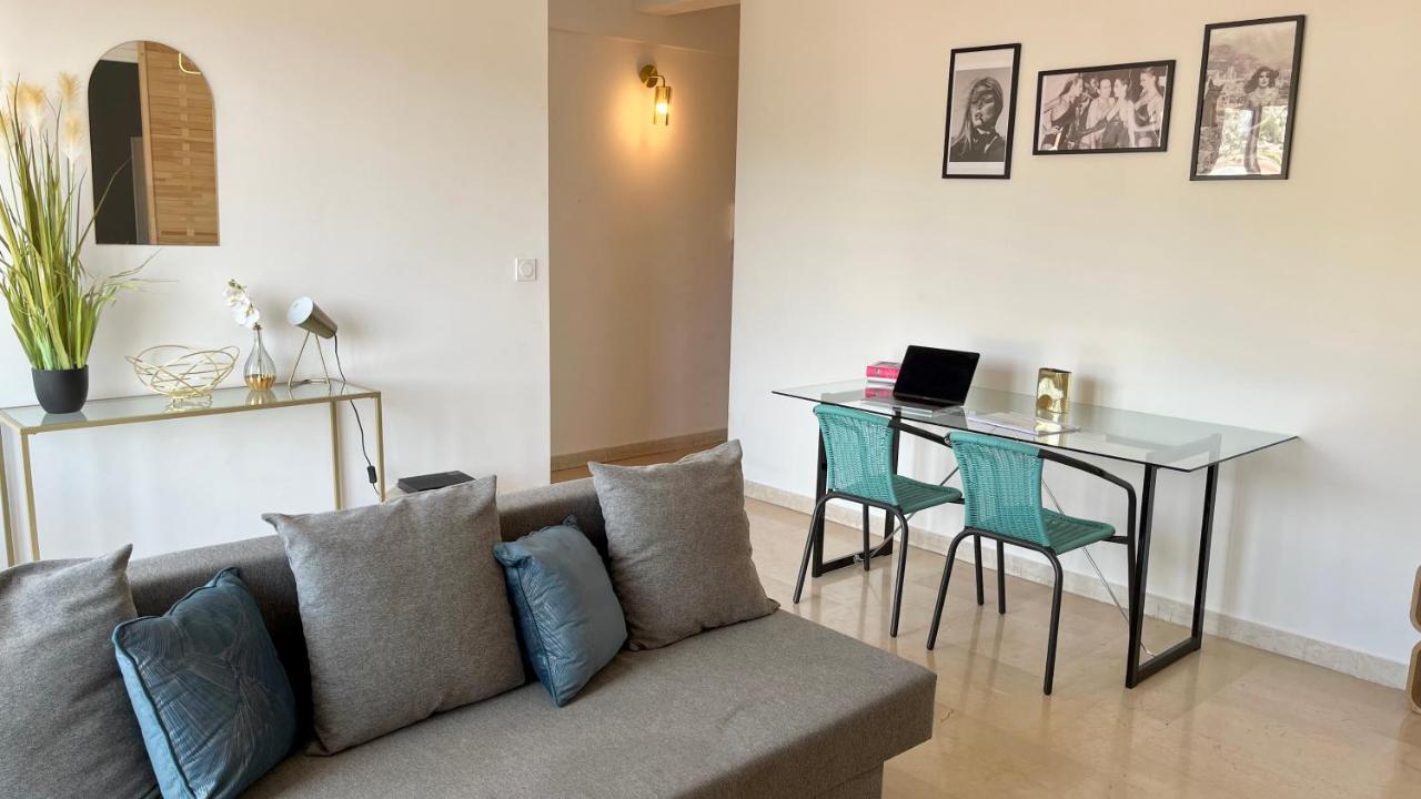 Au 5Eme Ciel Apartment Draguignan Bagian luar foto